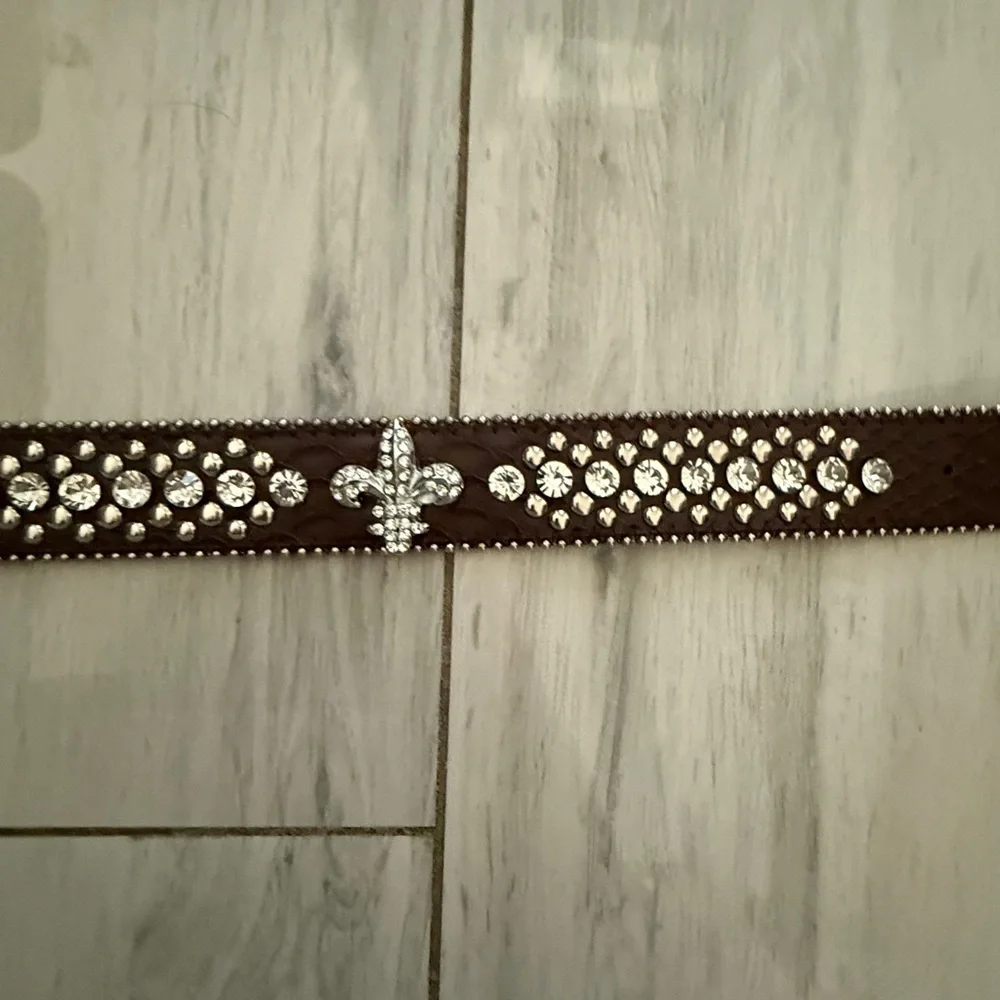 Leather Copper Bronze Fleur De Lis Western RHINESTONE Belt M SM - Picture 4 of 11